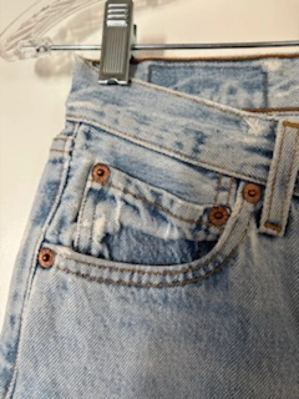 Levi's 501 Vintage-distressed jeans tag sz 28x34  dt June 1980 tag 0680 - Picture 11 of 16